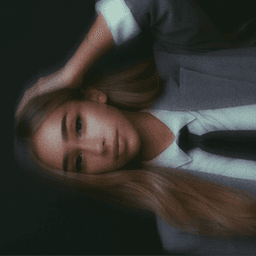 nahomiblonde avatar