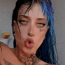 KarinMaaaka avatar