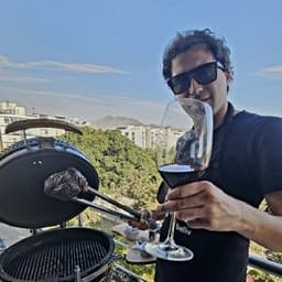 cucomostro avatar