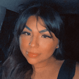 Shesjustpeachyyy avatar