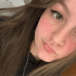 YariinA_ avatar