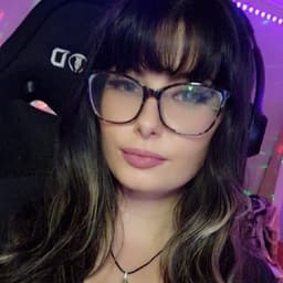 RoxyRealm avatar