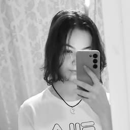 yPollys avatar