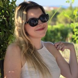 internetgirl96 avatar