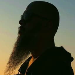 DJKidWIK avatar