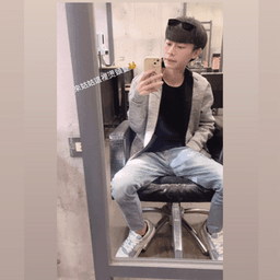 詠昱 avatar