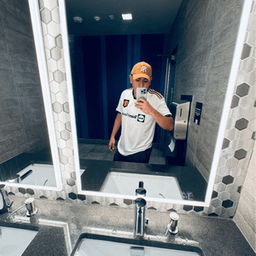 checko2298 avatar