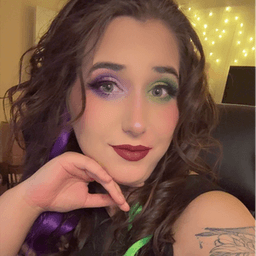Beckythemadhatter avatar