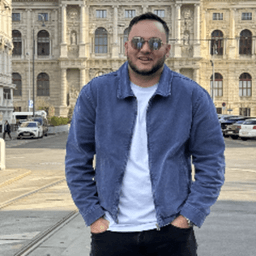 amik95 avatar