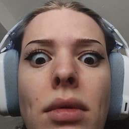 Valkyaaa avatar