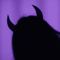 gloomsworldd avatar