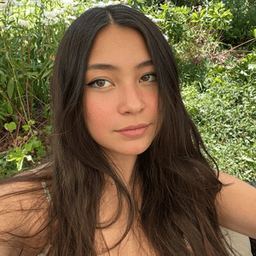 LizIvanovChess avatar