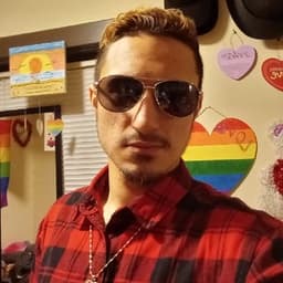 ttvgayluvr avatar