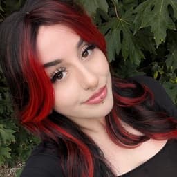 MaddyMoxxi avatar