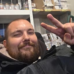 icaka88 avatar