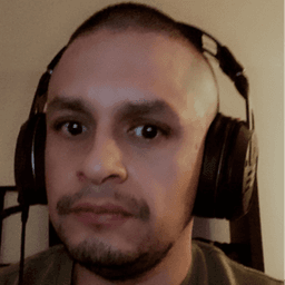 izziedm32 avatar