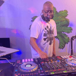 DJReggieWard avatar