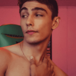 Peeuzinholol avatar