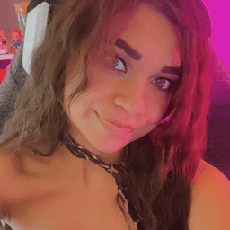 LexxiCharms avatar