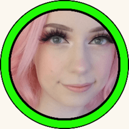 SquishShe avatar