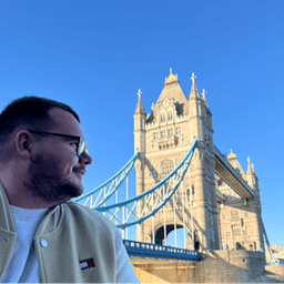 LoVeRDoSeTV avatar